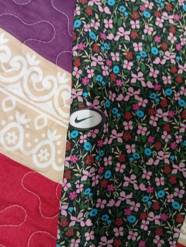 Mallas Nike Dri-Fit Florales