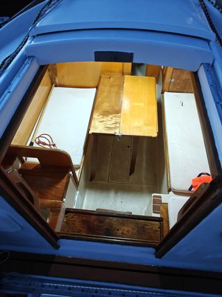 Solo el casco velero Puma 24 con documentacion