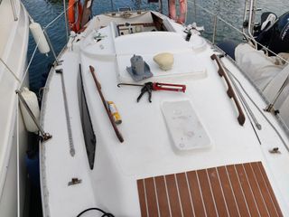 Solo el casco velero Puma 24 con documentacion