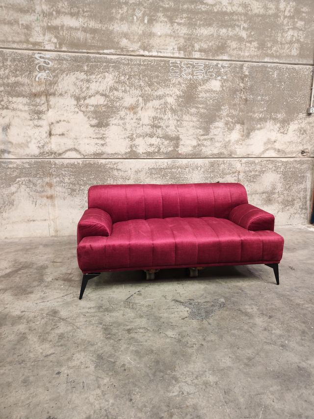 Sofá 3 plazas de terciopelo granate Rita