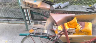 Bicicleta antigua mujer