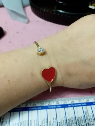 Bracciale vintage cuore smalto e strass