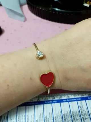 Bracciale vintage cuore smalto e strass