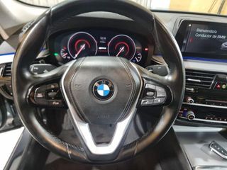 BMW Serie 5 530e iPerformance Berlina