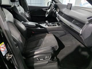 AUDI Q7 45 TDI quattro-ultra tiptronic 8 vel. 5 plazas