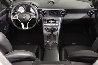 Mercedes Benz Clase SLK SLK 200 BlueEfficiency 7G Plus 184cv