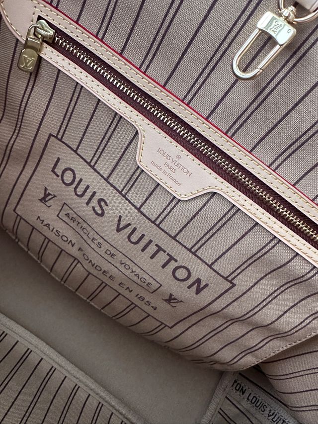 Louis Vuitton NF 32cm