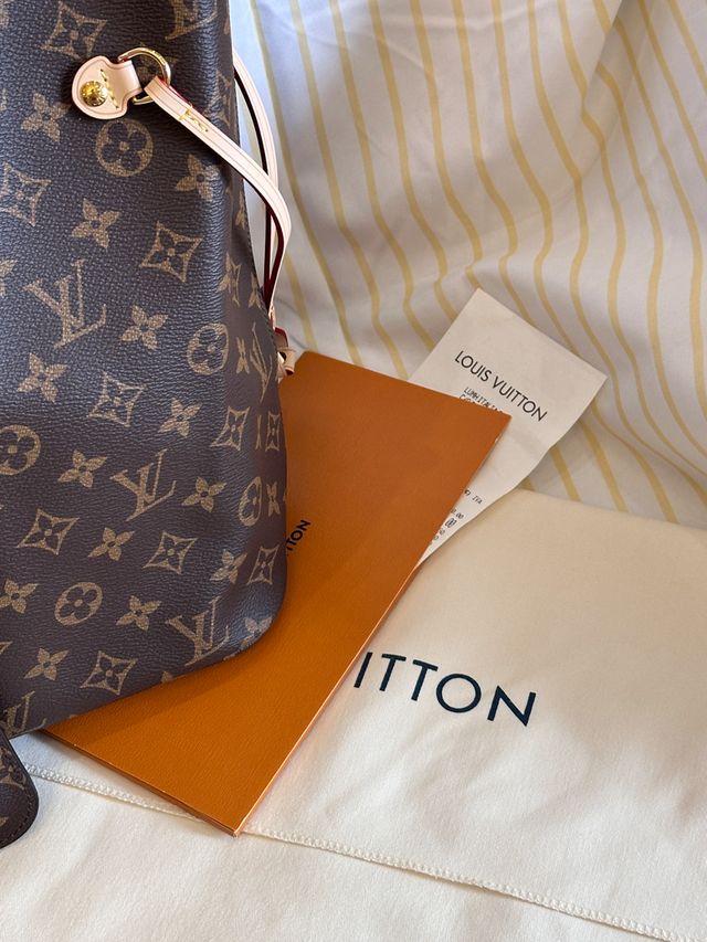 Louis Vuitton NF 32cm