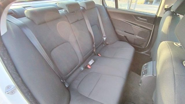 JAGUAR XE 2.0 D 180 CV PUER 5P AUTOMÁTICO