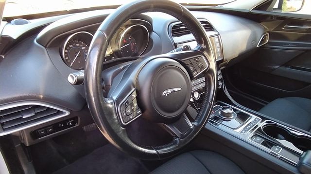 JAGUAR XE 2.0 D 180 CV PUER 5P AUTOMÁTICO