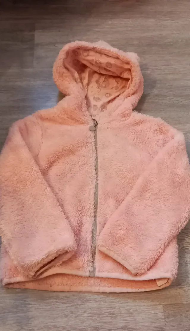 Polar niña rosa con capucha