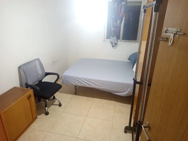 Se halquila habitación