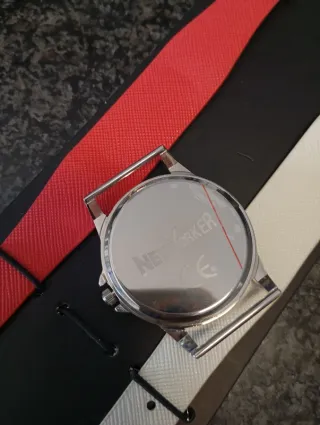 Reloj New Yorker con 3 correas intercambiables