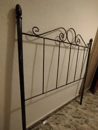 Cabecero forjado cama 90