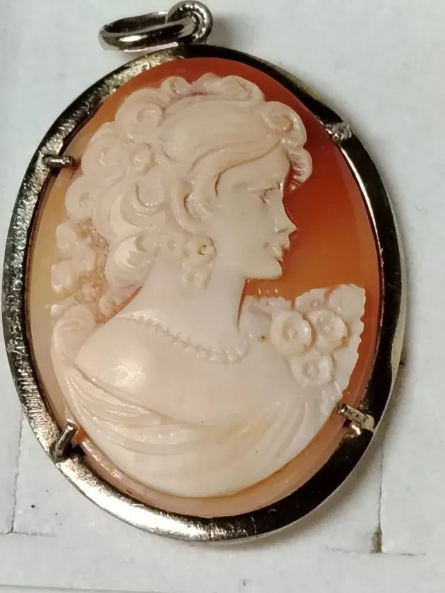 Pendente Cameo Conchiglia Donna