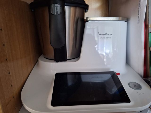 Robot Moulinex Click & Cook 2L Usado
