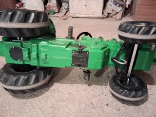 Tractor+remolque Jhon Deere de pedales