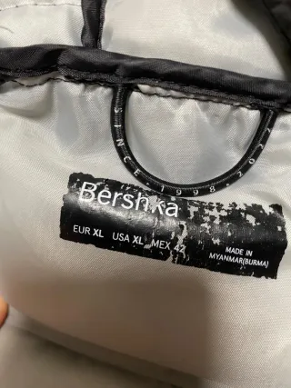 Plumas negro Bershka