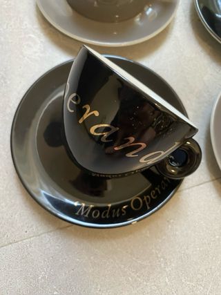 Tazzina Illy Modus Operandi da cappuccino