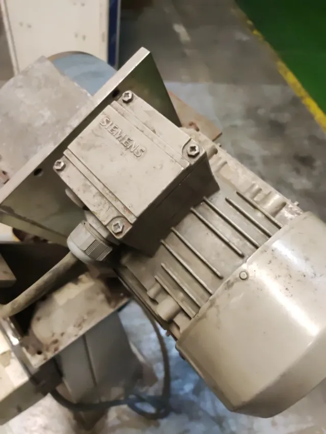 Lijadora de banda industrial