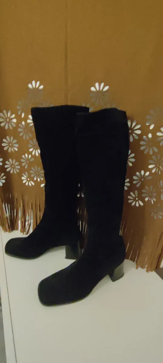 Botas altas negras talla 37
