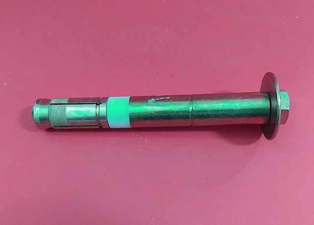 Perno de expansión de anclaje 18 cm