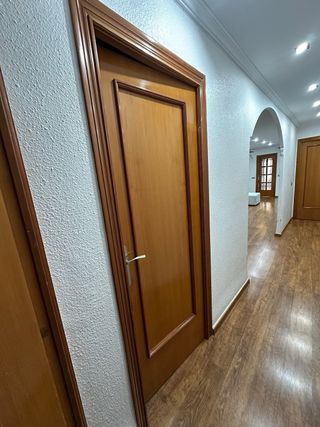 12 Puertas de madera interior