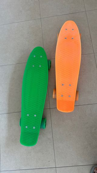 2 Monopatines (Naranja y Verde)