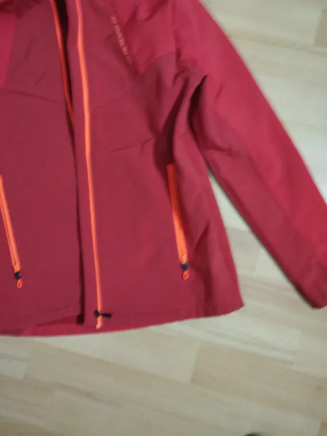 Cazadora niño Lefties