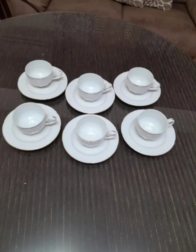 JUEGO DE CAFÉ PORCELANA .