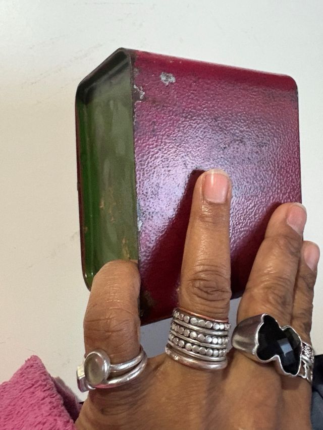 Caja de Ahorros Oro Antigua Metálica