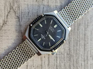 Reloj Seiko Sports 100 Quartz