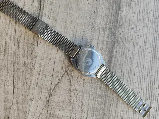 Reloj Seiko Sports 100 Quartz