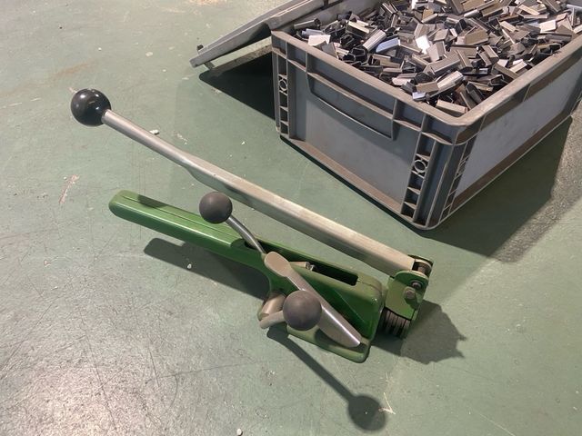 Flejadora manual para embalaje