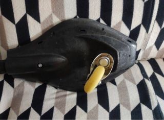 Patín de acrobacias azul