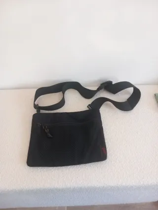 Bolso bandolera STWD negro