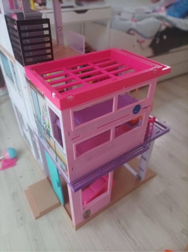 Casa Barbie