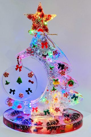 Alberelli di Natale decorati