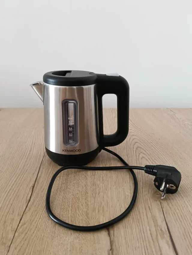 Hervidor eléctrico Kenwood 0,5L acero inoxidable –