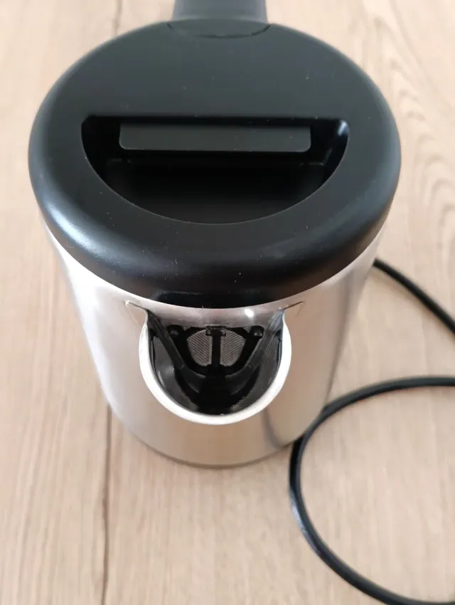 Hervidor eléctrico Kenwood 0,5L acero inoxidable –