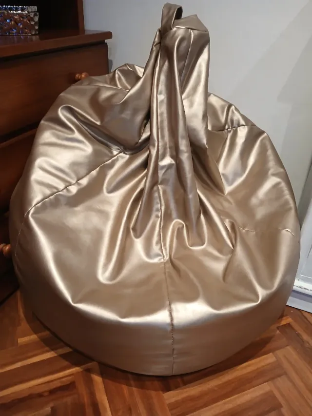 Puf Dorado Polipiel Satinado