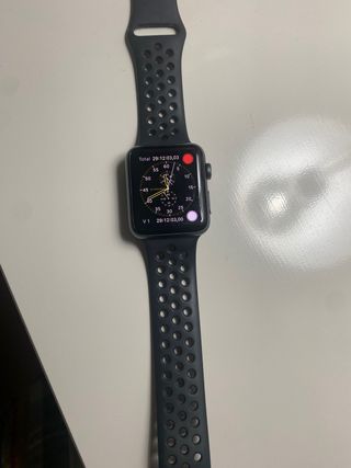 Apple Watch 3 Nike+ 44mm 74% batería 