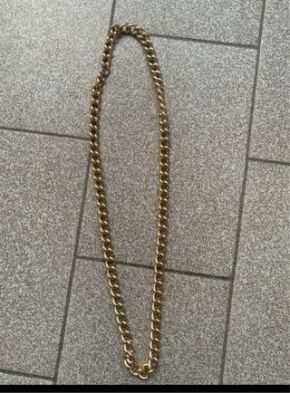 Collana lunga dorata a maglia antica