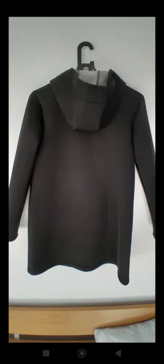 Chaqueta de neopreno negra
