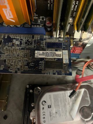 Tarjeta Gráfica ASUS EN6200 TC256/TP/64M/A