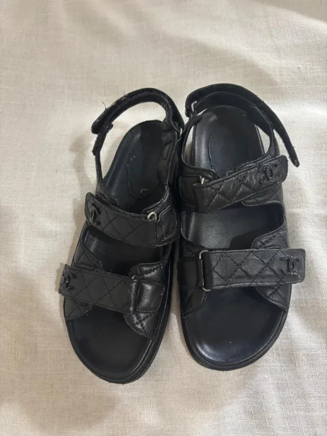 Sandalias Chanel Negras