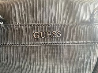 Maletín Guess Negro Correa Ajustable