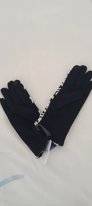 Guantes bordados mujer