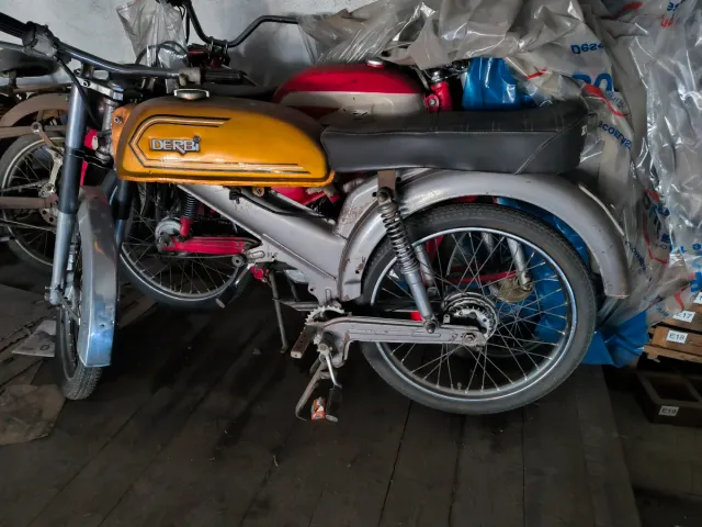 Ciclomotor clásico Derbi Rabassa, Para RESTAURAR