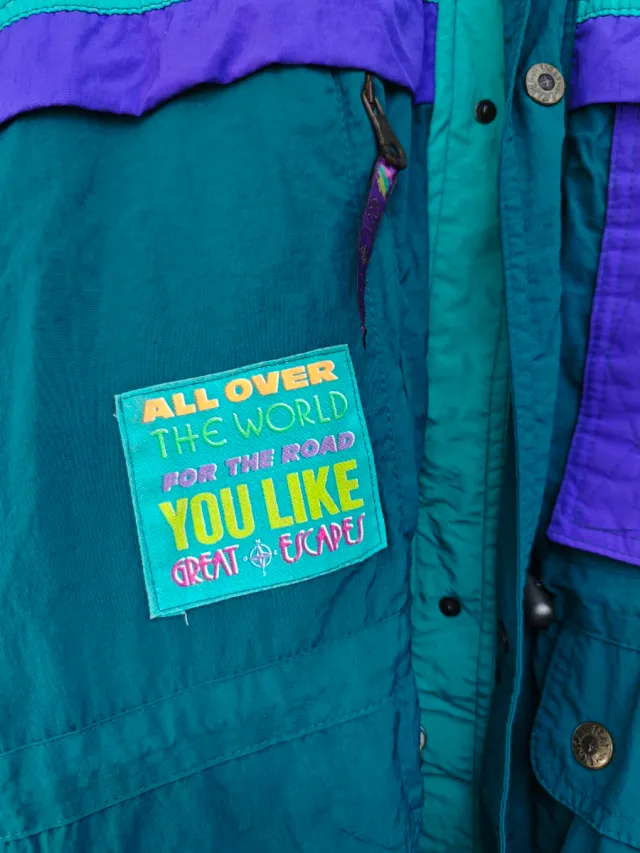 Completo imbottito viola e verde acqua